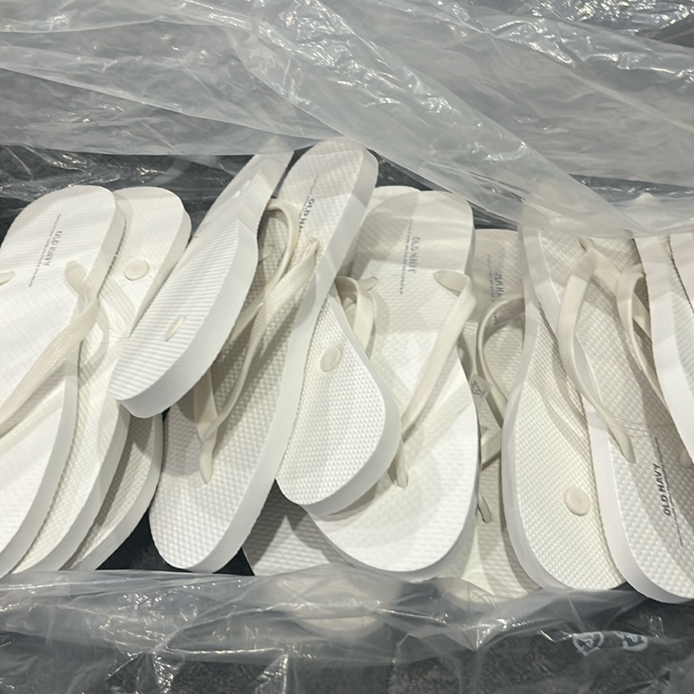Old navy Lot of 9 sold in a bundle NWT old navy flip flops
